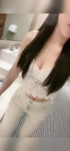 无锡兼职嫩模，纯骚.货料超足的，服务敬业玩的开